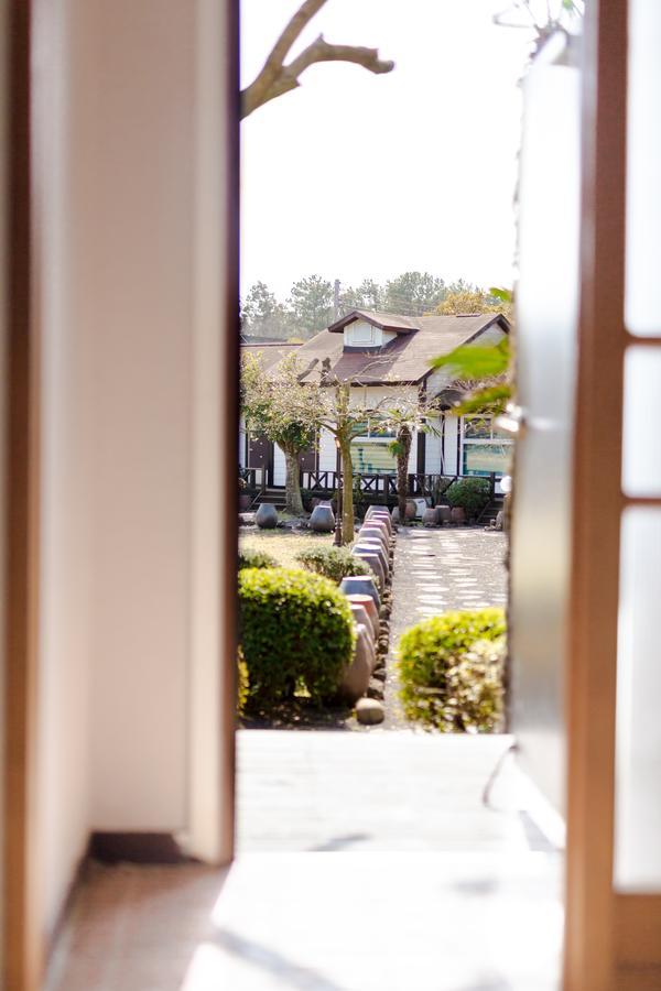 Bijarim Resort Чеджудо Экстерьер фото